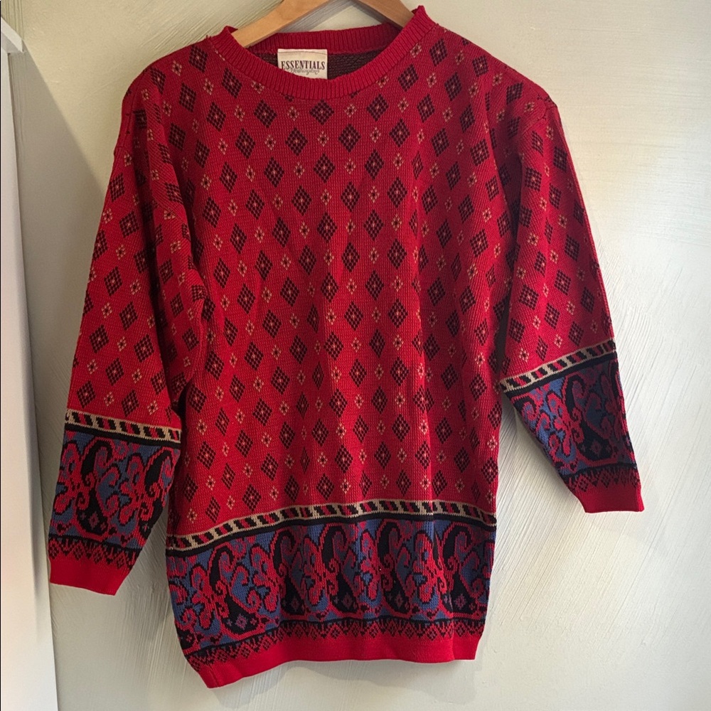 Vintage 90's Essentials Red and Blue Patterned Women's Sweater